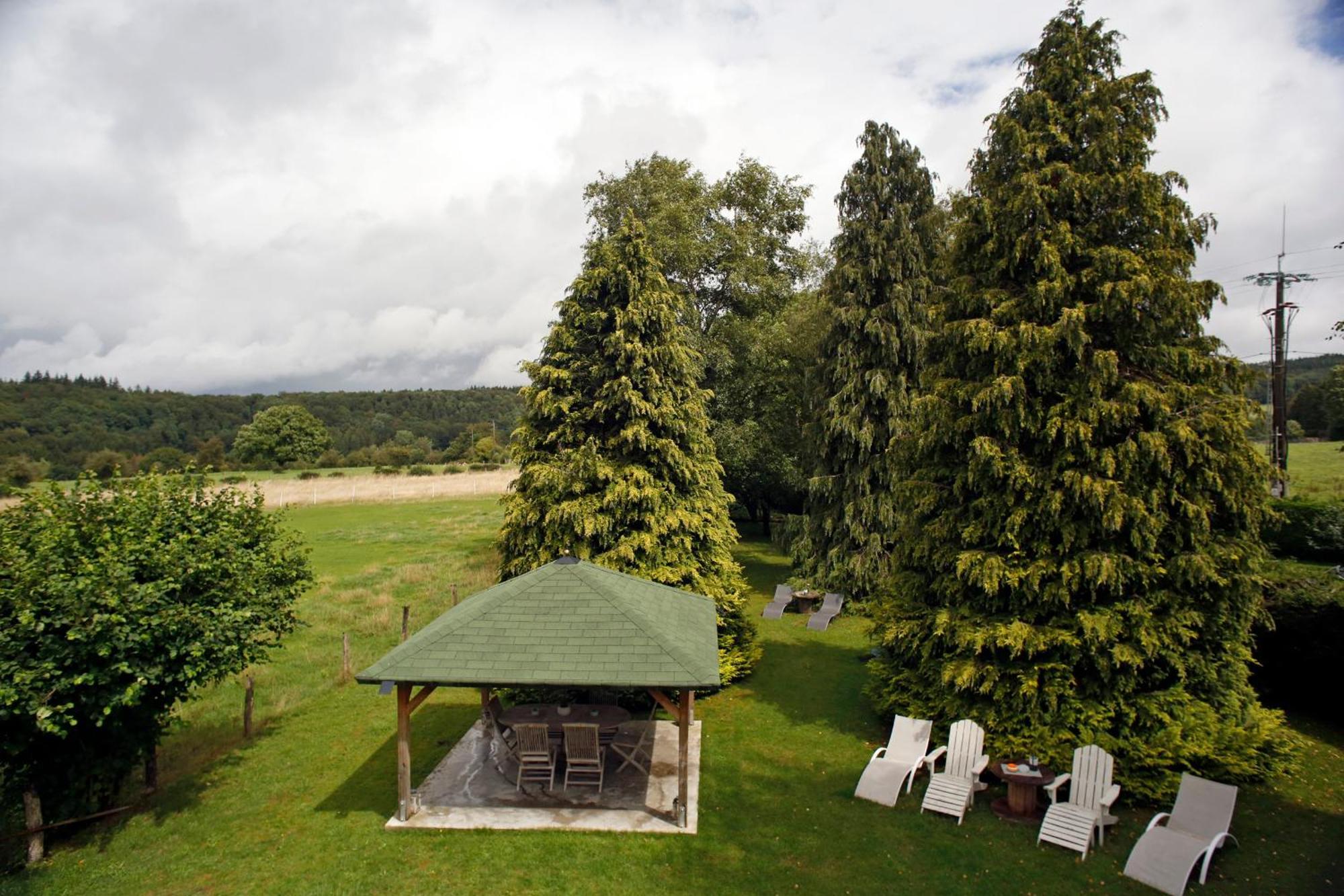 B&B Au Coq En Pate Jalhay Exterior photo